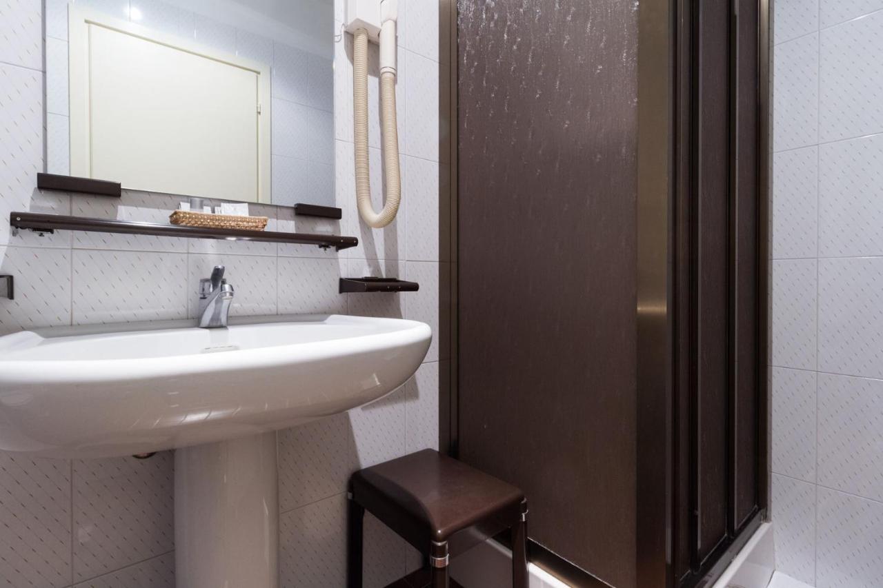 Park Hotel Villa Salzea Trofarello Ngoại thất bức ảnh
