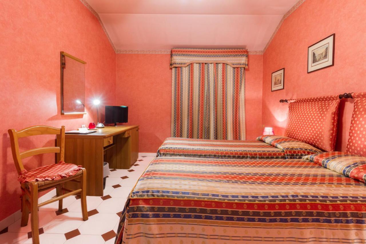 Park Hotel Villa Salzea Trofarello Ngoại thất bức ảnh
